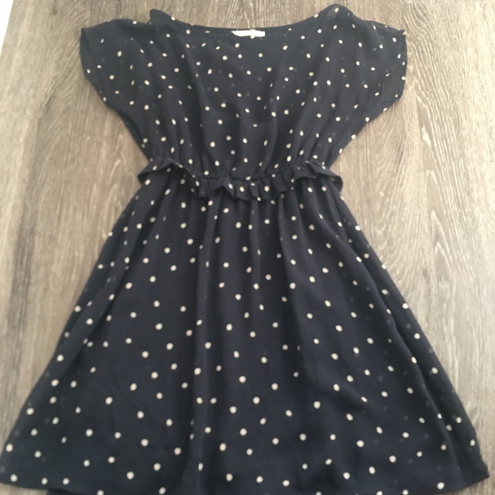 Super Cute Vintage-Inspired Dress